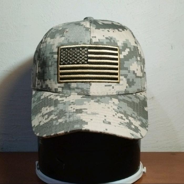 Topi CAMO US Flag Likenew