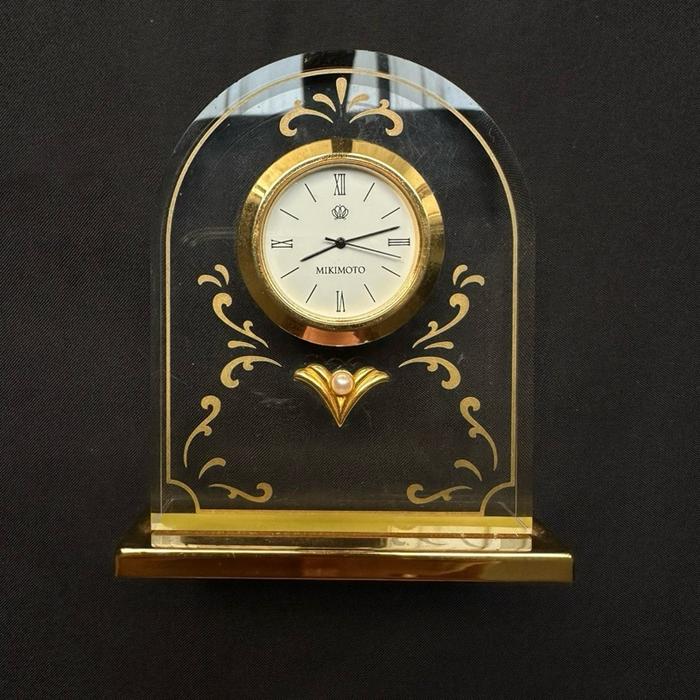 Mikimoto International Desk Clock