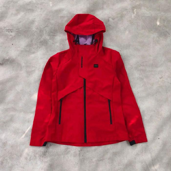 Jaket outdoor hiking gunung hummer merah bekas