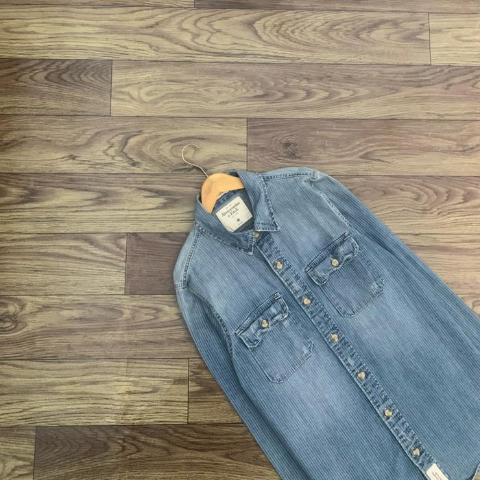 Kemeja ABERCROMBIE & FITCH Branded Denim Long Sleeve