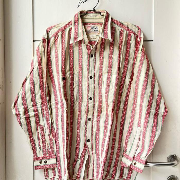 SALE!! UNE COLLECTION Striped Shirt