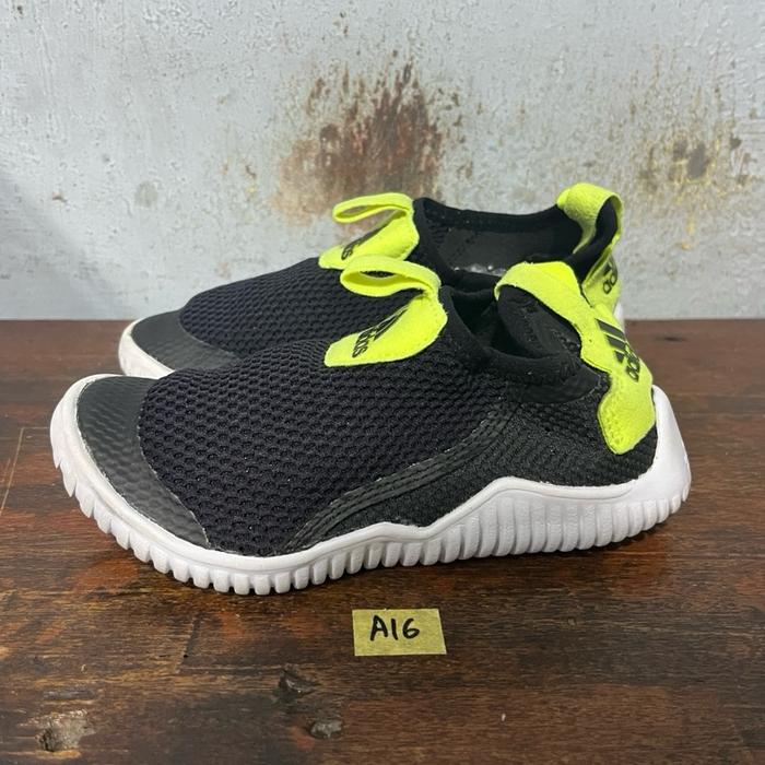 Sepatu anak second ori adidas rapidazen summer Rdy size 29