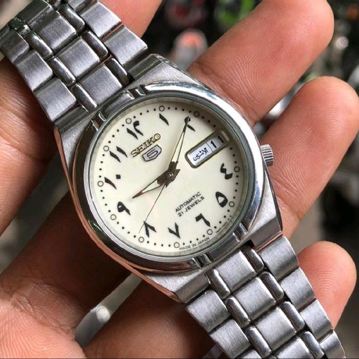 Seiko 5 Arabic automatic watch