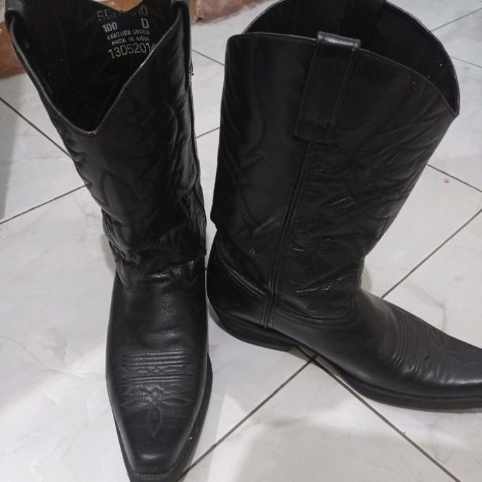 Sepatu Boots Cowboy Hitam Kulit Asli