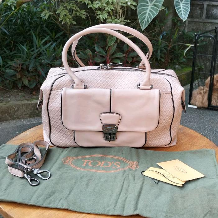 Tas wanita preloved mulus TOD*,mulus eksklusif mewah