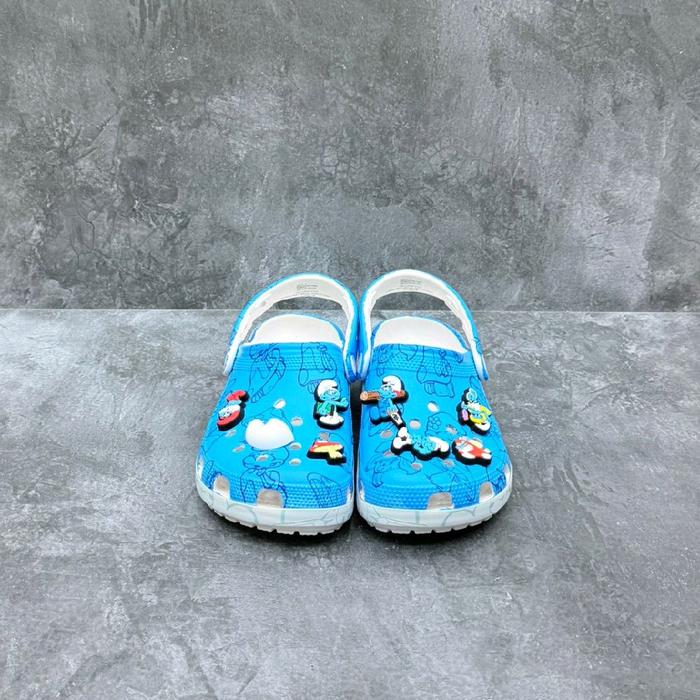 sandal classic unisex model smurf/sandal  berkarakter smurf