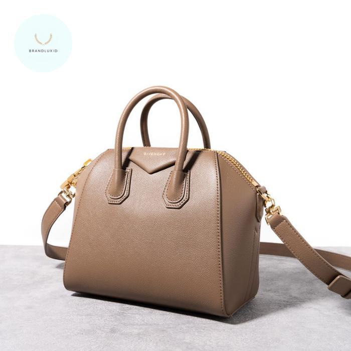GIVENCHY ANTIGONA MINI SHOULDER BAG GRAINED LEATHER GHW