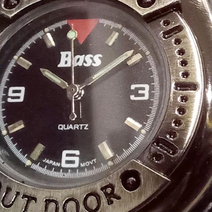Bass Jam Poket Merek Bass Quartz Japan dengan Desain Outdoor dan Movt Japan