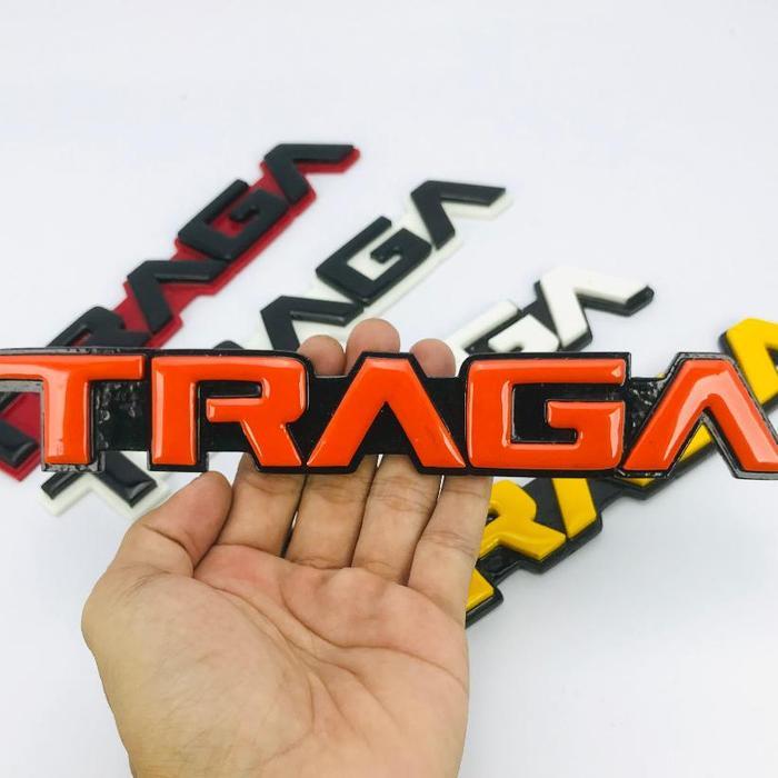 EMBLEM MOBIL TRAGA UKURAN BESAR TULISAN TIMBUL 3 DIMENSI BISA DIPASANG DI KAP MESIN DEPAN SAMPING AT