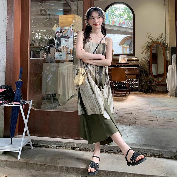 Moria Qz267 Tanktop Dress Panjang Bali Daster Retro Style Tie Dye Low Collar Suspender Dress Elegant