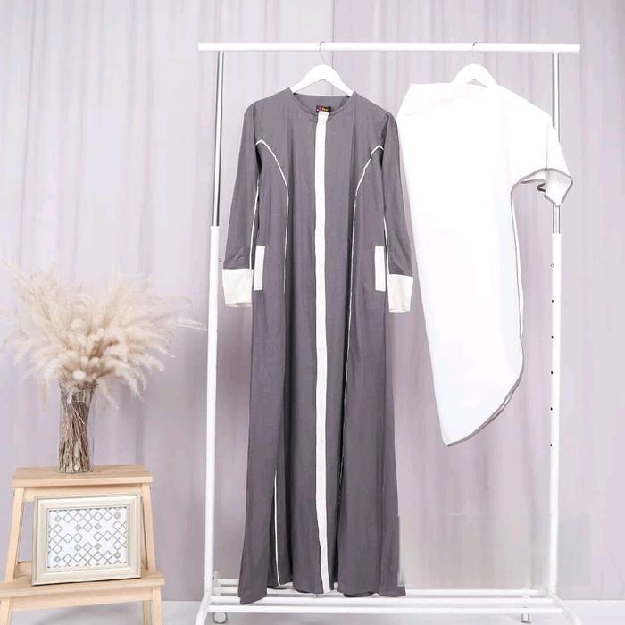 Arshila dress by hanna.id x rtwod_gallery set dengan hijab gamis simple elegant