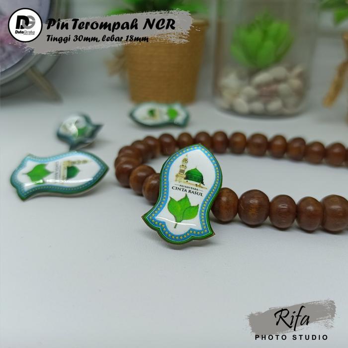TERMURAH [TEROMPAH] NCR Pin Bros Aksesoris Souvenir HIJAB NUSANTARA CINTA RASUL