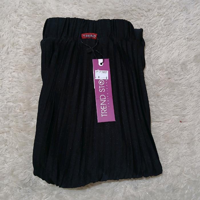 ROK PLISKET PREMIUM TREND STORY