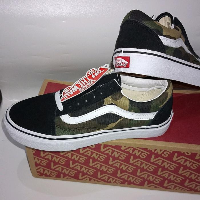 Sepatu Vans Old Skool Classic Woodland Camo Black Hitam White Putih Original size 37 23.5 42.5 43 BN