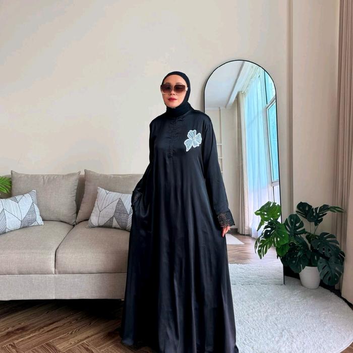 Izzati abaya dress by velino