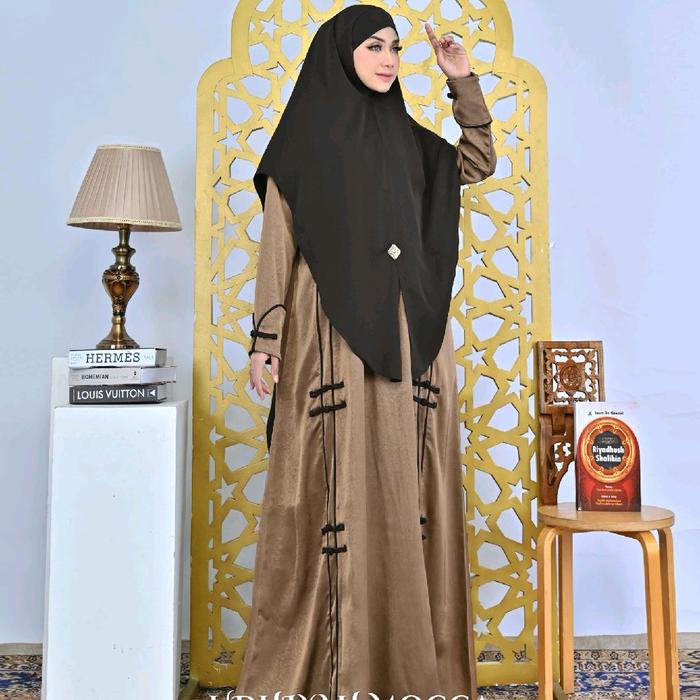 IZ Design UDHIYAH SYAR'I HIJAB Gamis Umroh Haji AntiUV Ironless GoldenCrush Silk Grade A Wudhu Frien