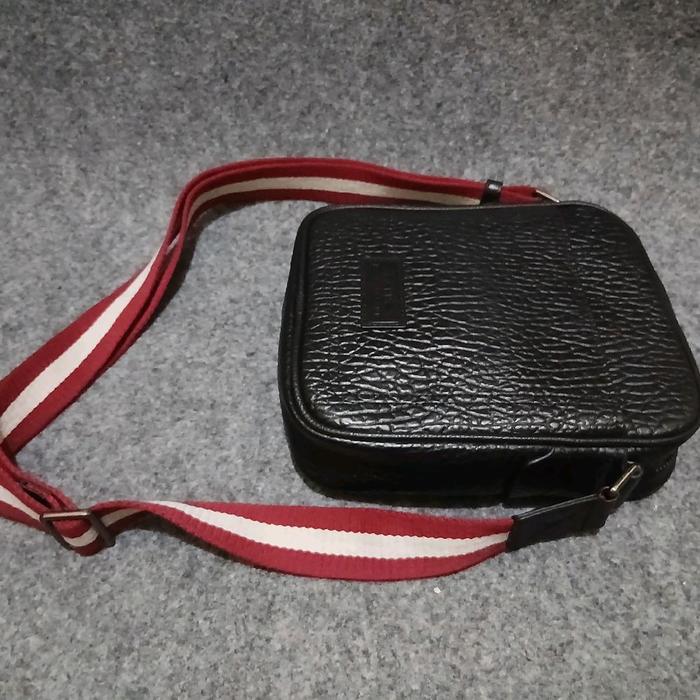 Sling Bag Pria Leather Preloved