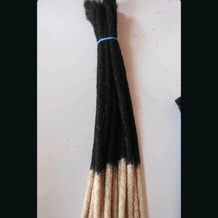 Rambut Gimbal Sintetis