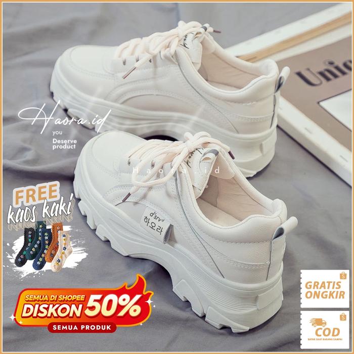 Sepatu Sneakers Wanita Korea HR01-11
