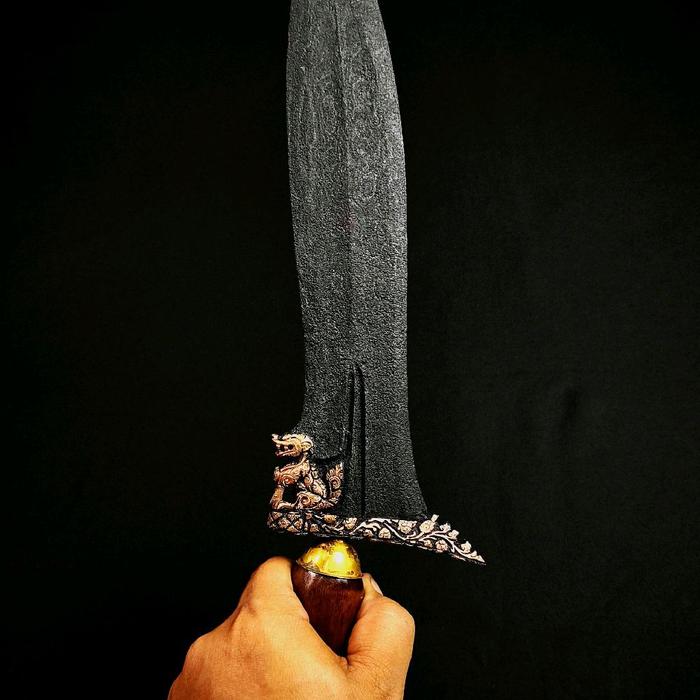 Keris Lurus Bethok Singo Barong Kinatah Sepuhan