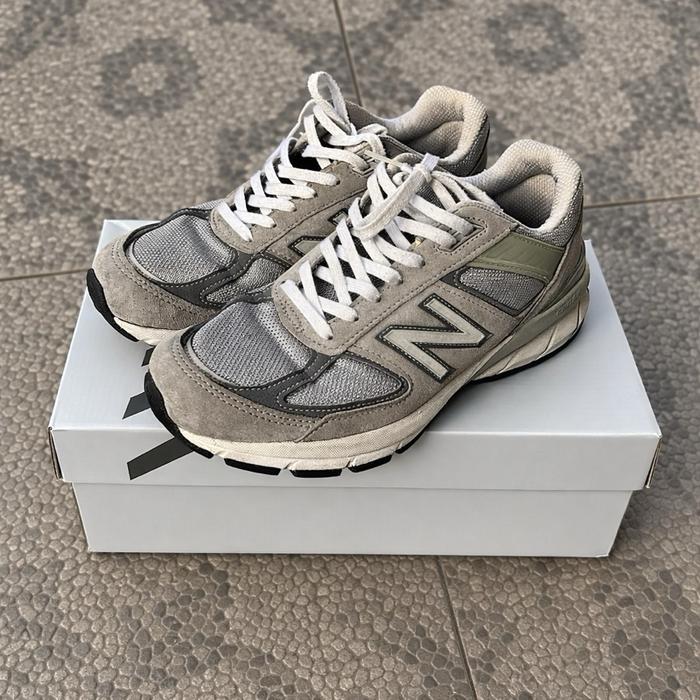 New Balance NB 990v5 Grey