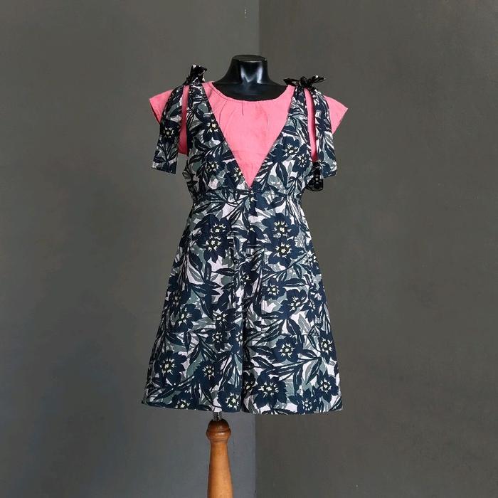 JUCY JUDY FLORAL KNEE LENGHT JUMPSUIT