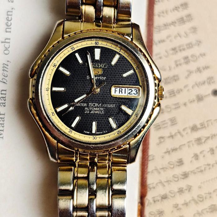 Rare Seiko 5 Superior SKZ058 Black Dial Automatic Gold