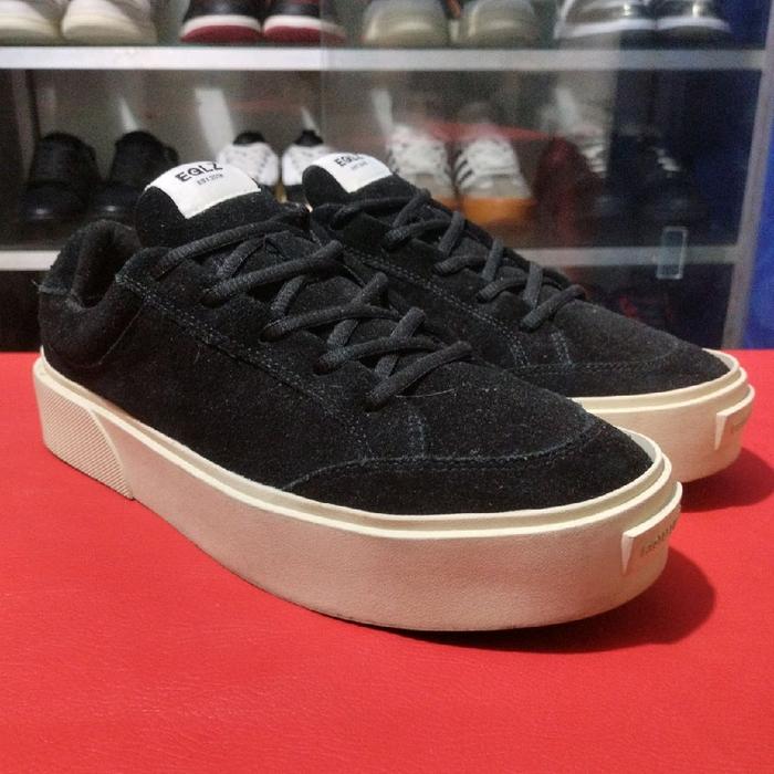 SEPATU SECOND KULIT SUEDE EQUALIZER SIZE 43
