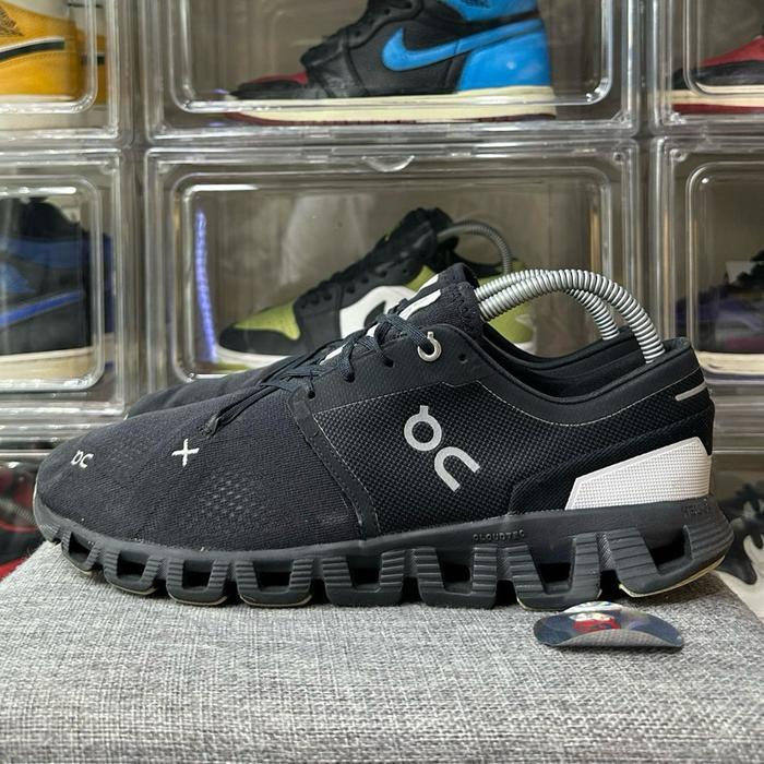 ON CLOUD RUNNING CLOUD X 3 BLACK , ON RUNNING CLOUD X 3 , OC 3 , ON CLOUD , SNEAKERS , RUNNING , SH