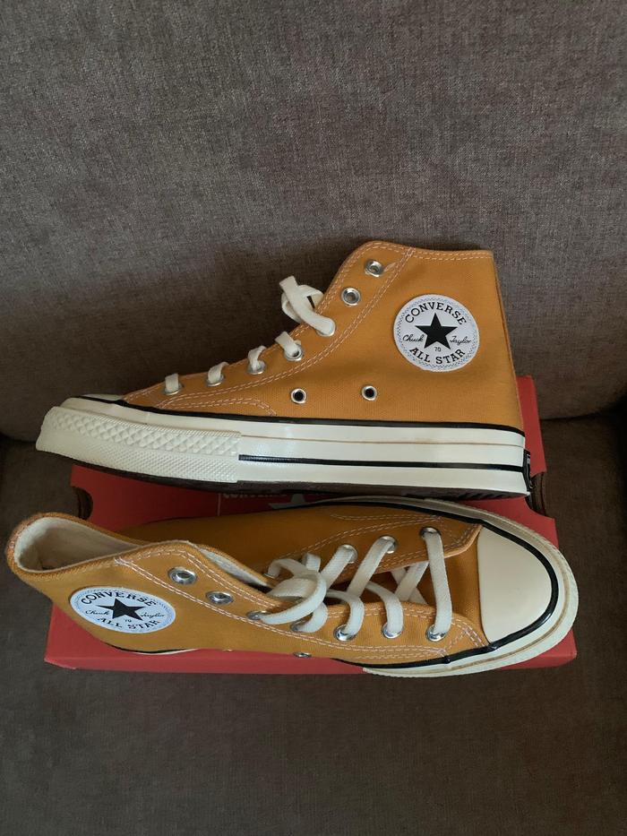 Sepatu Converse All Star ORIGINAL ASLI Chuck 70 HI warna kuning sunflower size 37/6.5 Sneakers Pria 