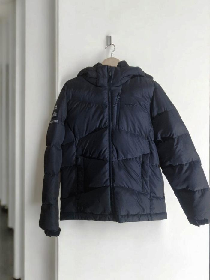 Mountia Original 2nd Jaket Outdoor Tebal Bahan Bulu Angsa LD 116 Cm Panjang 70 Cm