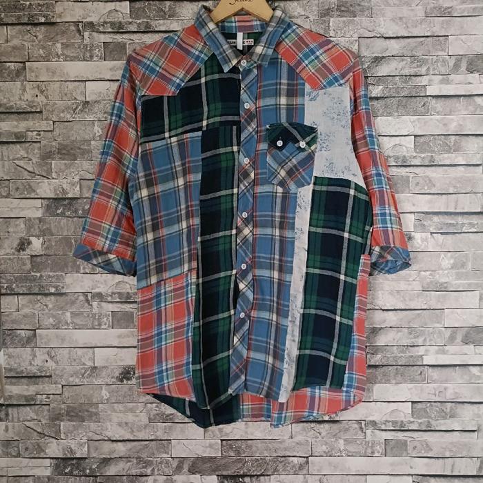 ( size L ) kemeja Gaijin Made multi patches shirt