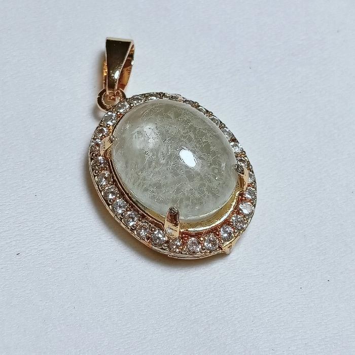 Liontin Batu akik pria dan wanita Kecubung es dengan kualitas terbaik dan siap pakai Elegan