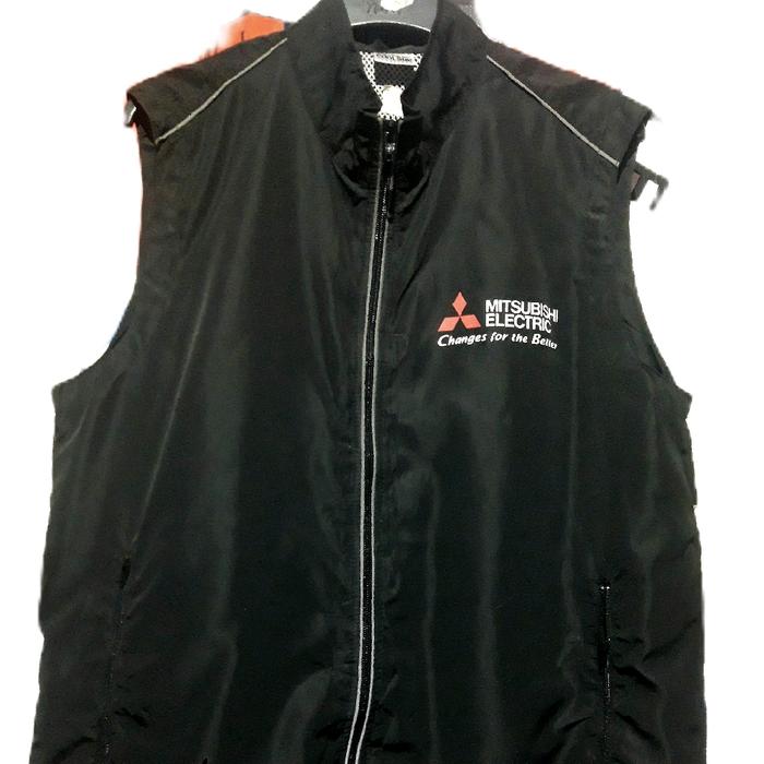 Rompi / Vest tipis Second Murce, Size M fit L warna hitam pekat, mulus. untuk lebih detail chat admi