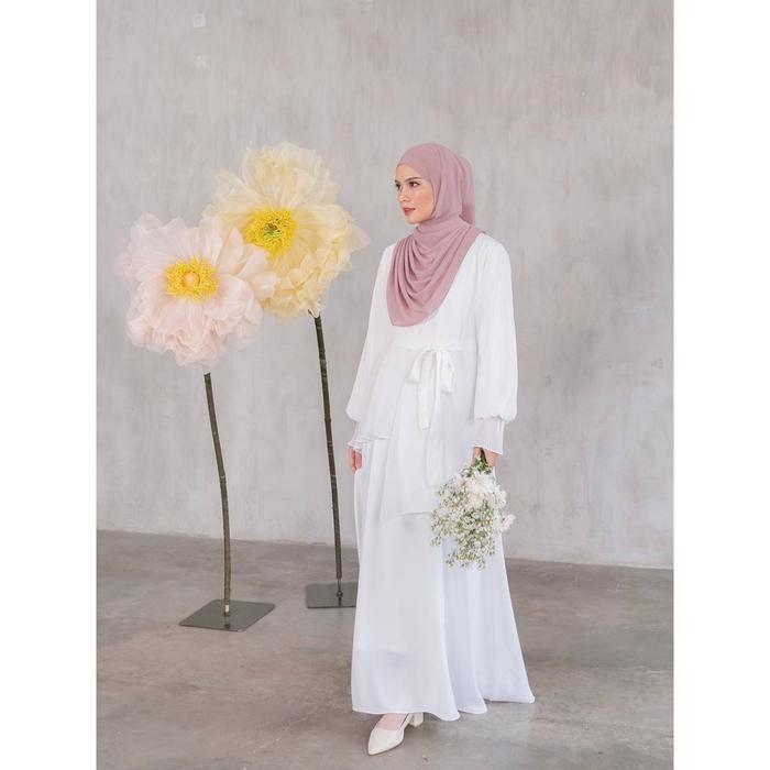 Ready- Azmiza - Lunara Dress(Dress Special Occasion Bahan Pleats dan Sahara Platinum)