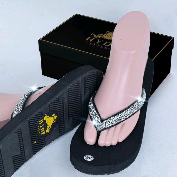 SANDAL JEPIT HYDE BEAUTY SKINCARE