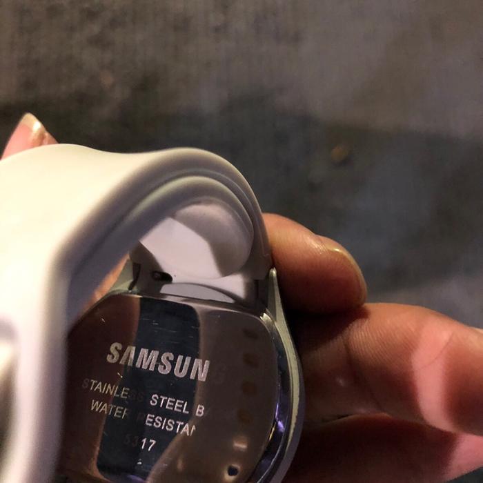 Samsung Jam Tangan Touch Screen Stainless Steel B Water Resistant Model SA17
