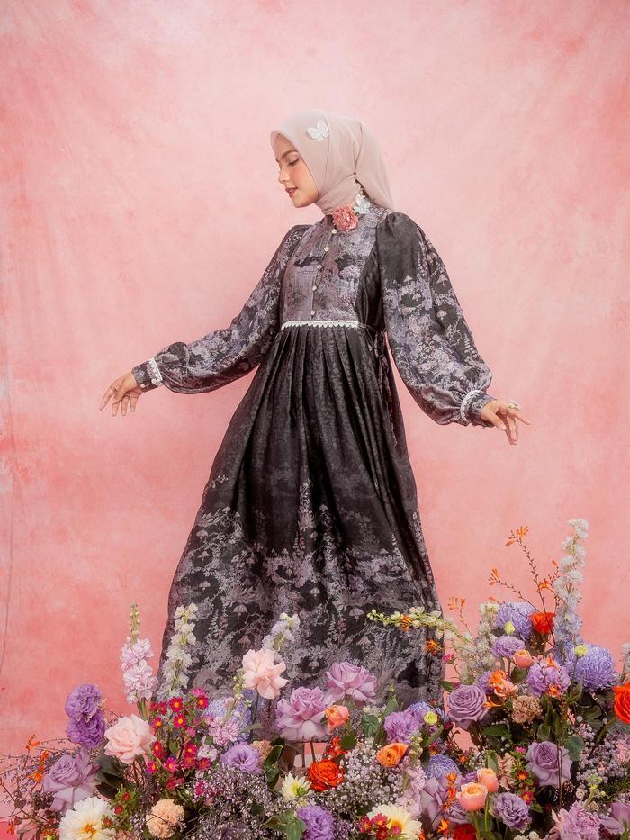 Radwah - Enchanted Dress - Dress Wanita Muslim - Premium Satin Silk - Dress Printing - Gaun Mewah Un