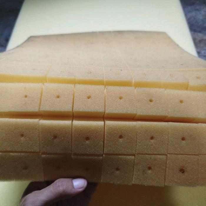 BUSA SEMAI HIDROPONIK ISI 50PCS sudah ada lubang Tanaman