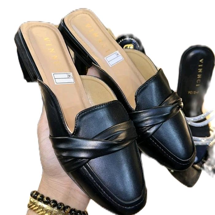 Flatshoes Pita Vincci Premium Wanita Grosir Medan - Kerja, Hitam