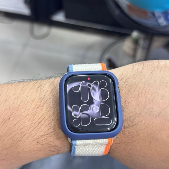 Apple Watch 10 42mm Hb masih 100% unit + kabel charger ori ex resmi kondisi fisik 93%an sisanya lece