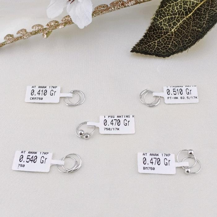 anting bayi emas putih simple