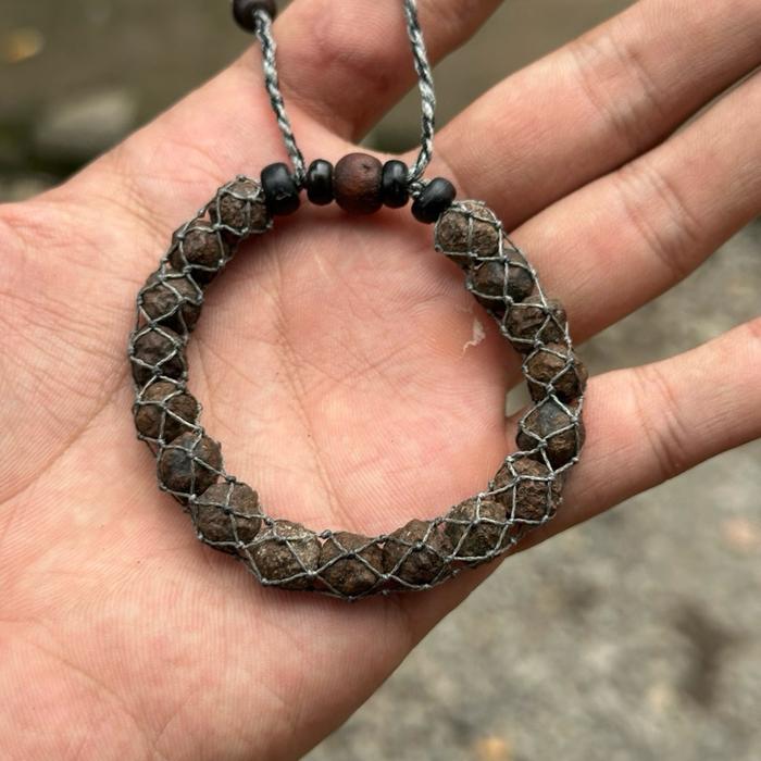 Gelang Munta Besi Tanah Full Aktif