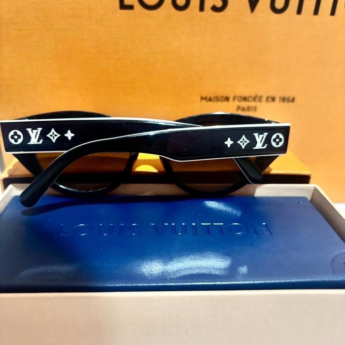 kacamata louis vuitton original