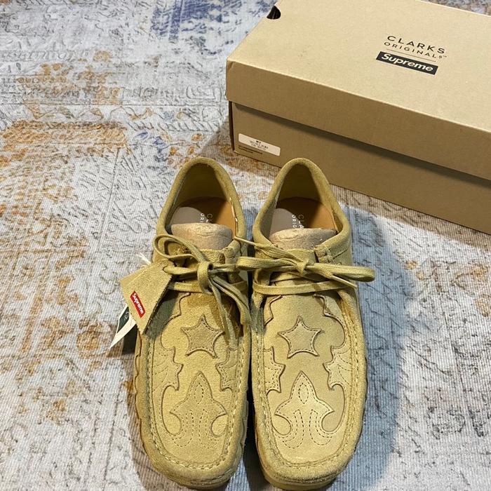 SUPREME X CLARKS WESTERN CUT OUT - MAPLE