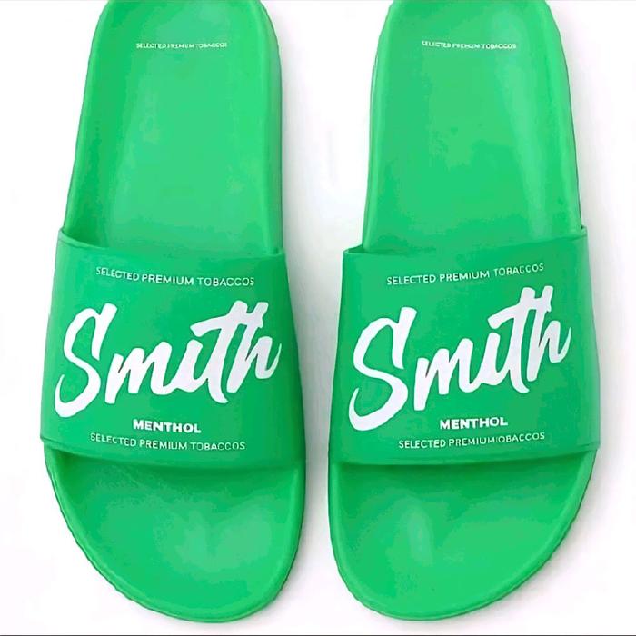 Smith Sandal Hijau Premium dengan Desain Menthol dan Selected Premium Tobaccos untuk Kenyamanan Opti