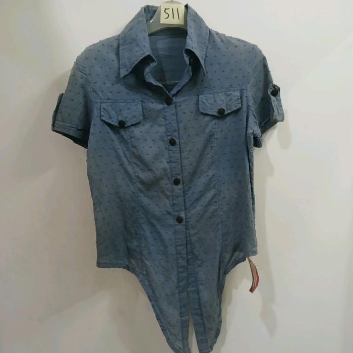 (511) KEMEJA BIRU DENIM MINI POM