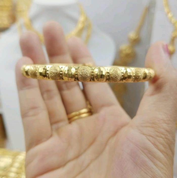 Gelang Kroncong Rica rica Gelang rica gelang boba