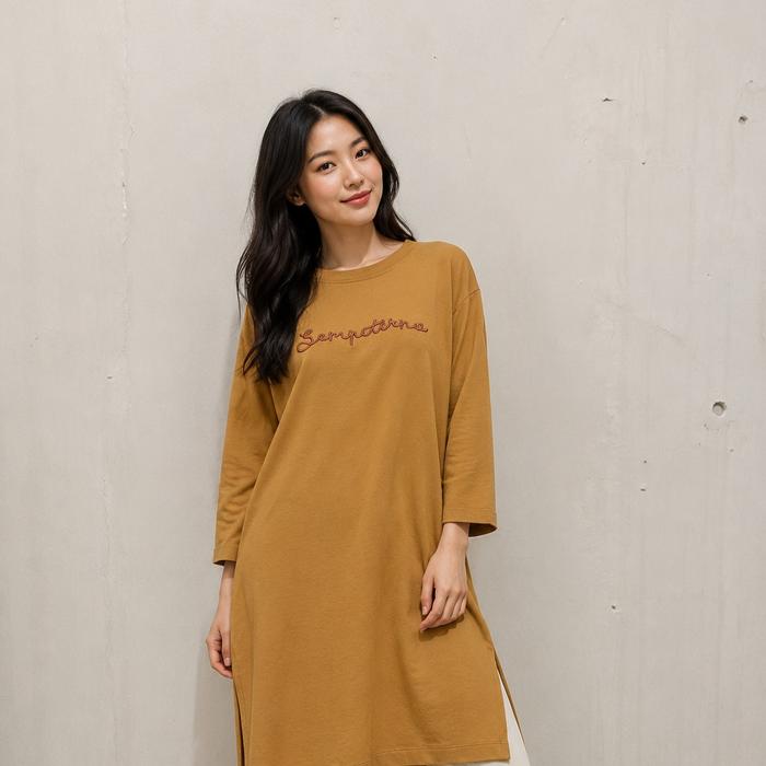 TUNIK KAOS KUNING KUNYIT KEKINIAN
