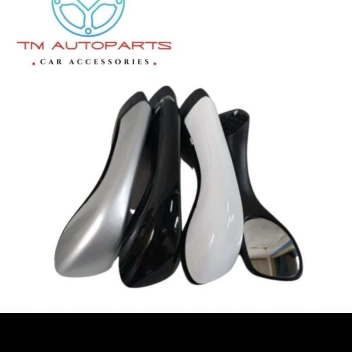 Spion kap mesin spion tanduk mobil rush terios warna hitam putih silver
